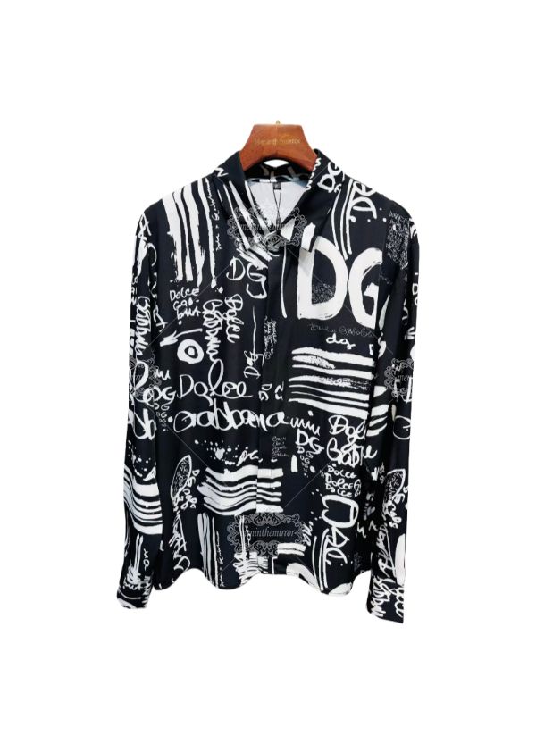 الأسود والأبيض بحري مرساة المحملة / معرض لوكس