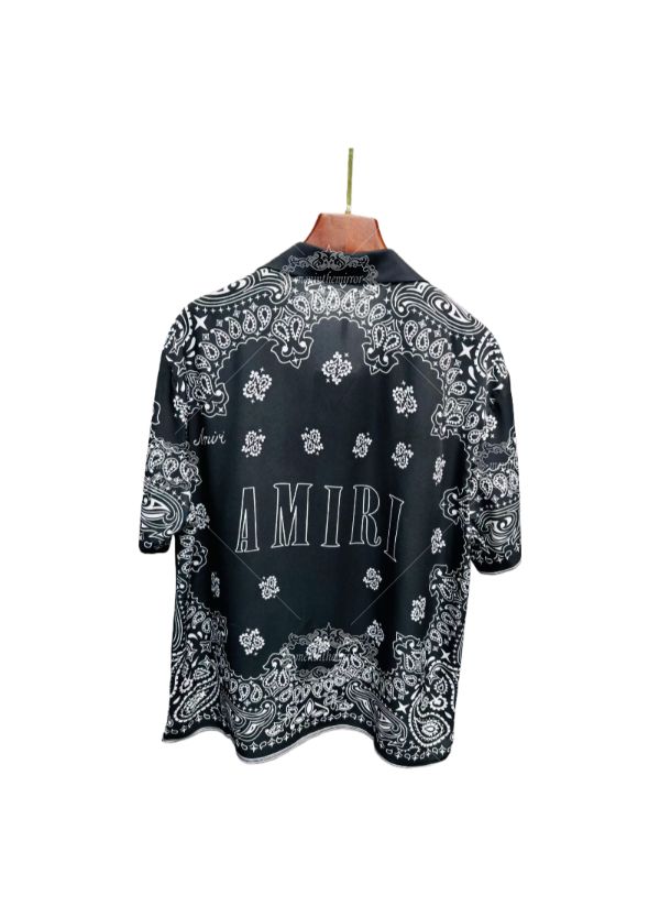 أسود الشعار كريست المحملة / معرض لوكس