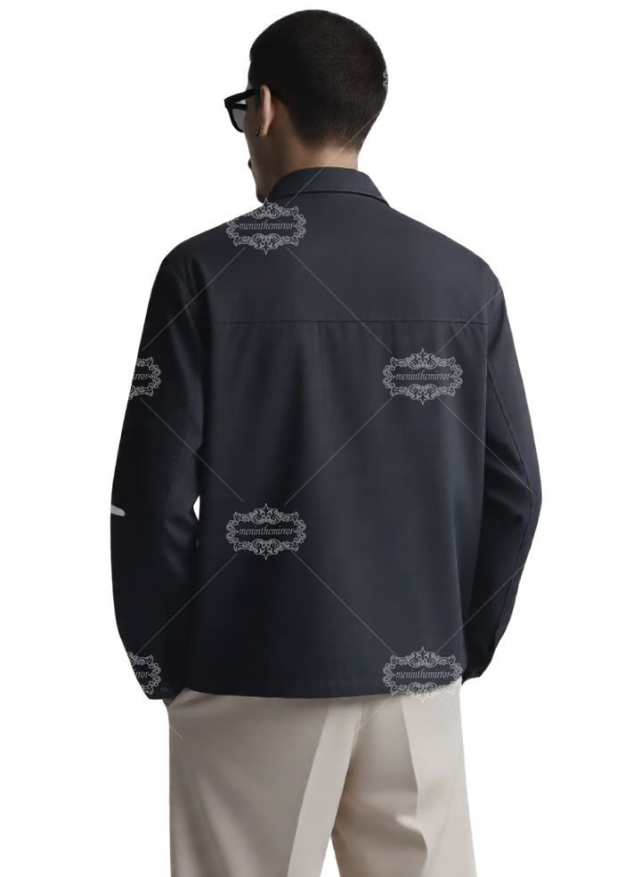 أسود أميري النصي شعار قميص / الترفيه طوق